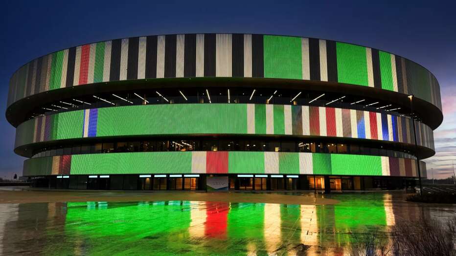 Миланский Unipol Dome: 7 тыс. м² для цифровой рекламы